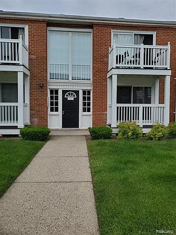 1st image of 2440 Parmenter Blvd APT 101