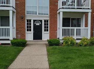 2440 Parmenter Blvd APT 101, Royal Oak, MI 48073