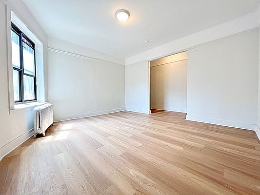2nd image of 392 Saint Johns Pl APT 4G