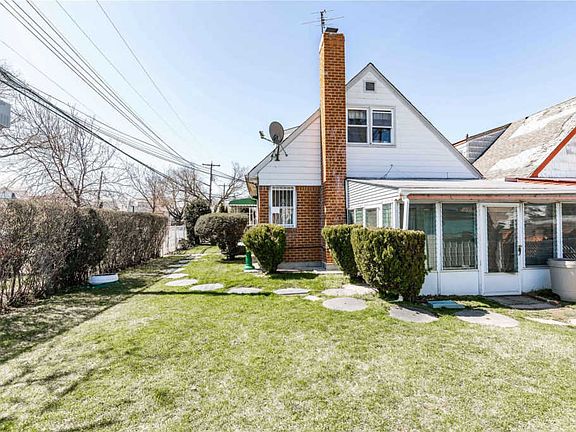 4th image of 10105 24th Ave