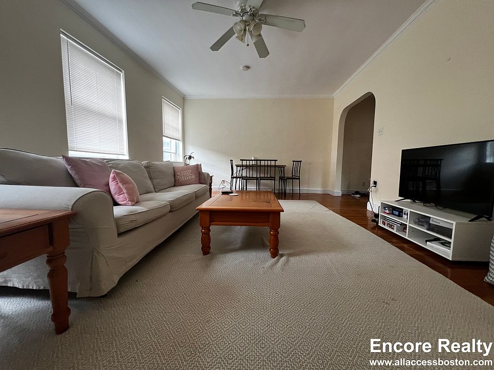 1st image of 24 Fairbanks St APT 5