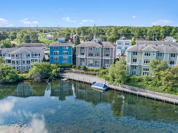 257 Midtown Dr, Traverse City, MI 49684