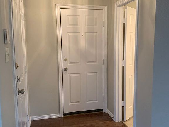 5th image of 1528 Creekstone Ct