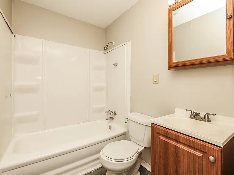 2908 Ghent Ave — Photo 9
