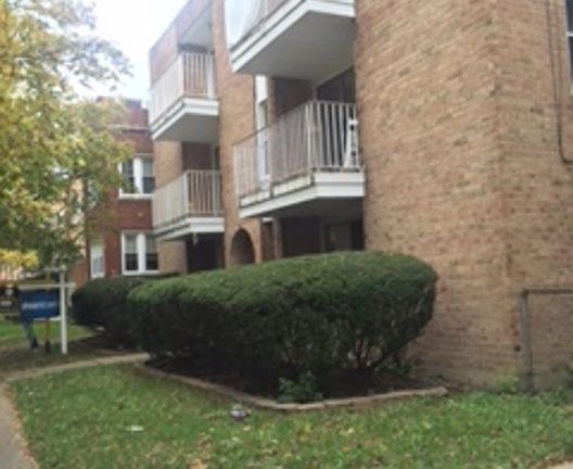 2nd image of 5625 N Kimball Ave #3A