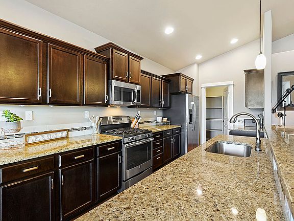 3rd image of 11523 W Baserri Dr