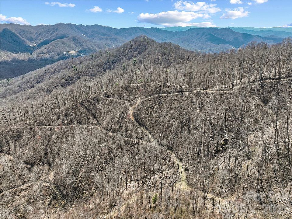 1st image of 902 Spillcorn Rd