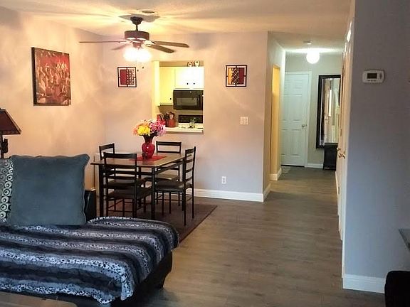 4th image of 96 Lakeshore Ter Unit 34