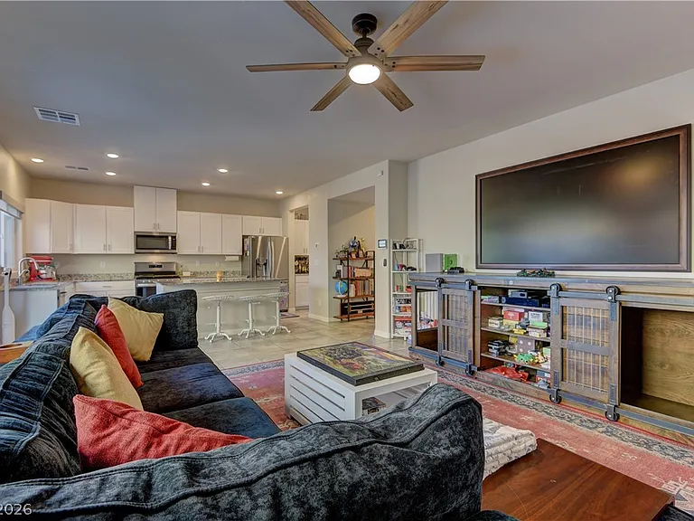 4474 Red Poppy St — Photo 11