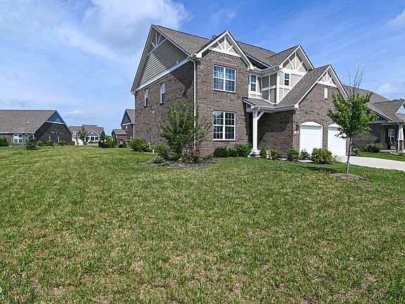 2nd image of 5184 Wyndale Dr