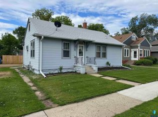 415 W Center St, Madison, SD 57042