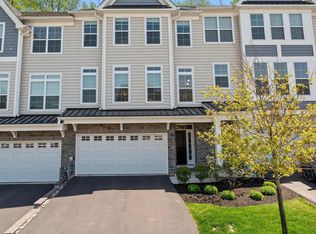2056 Julia Dr, Conshohocken, PA 19428