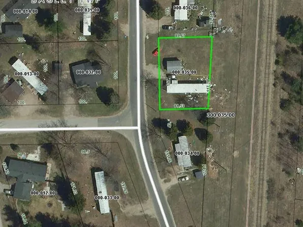 1697 Springwood Ave, Gaylord, MI 49735