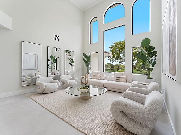 5th image of 10303 SW 26th Street