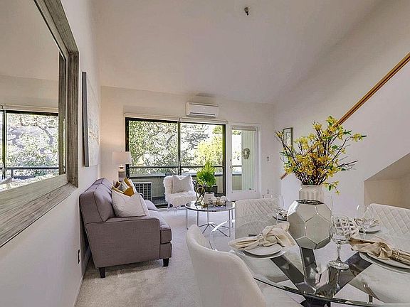 5th image of 724 Oak Grove Ave #5