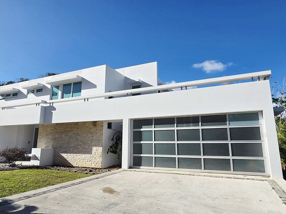 2nd image of 5 Lomas Del Sol Develop
