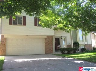 3918 S 155th St, Omaha, NE 68144