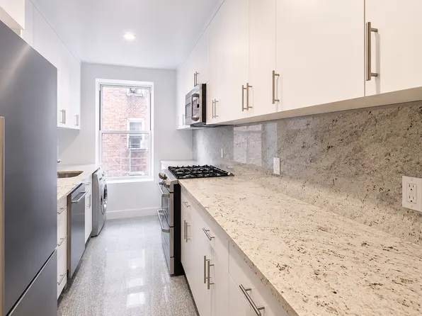 120 East 19th Street image 1 of 6