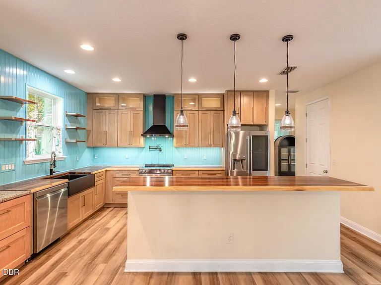 21 Smiling Fish Ln — Photo 16