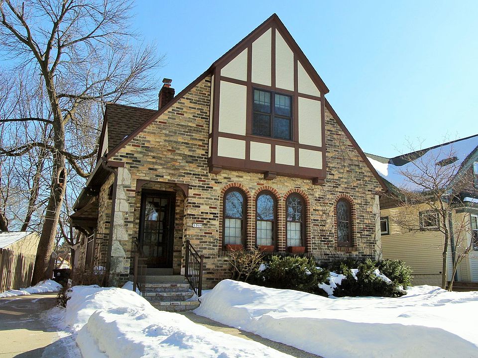 2nd image of 1519 E Olive St