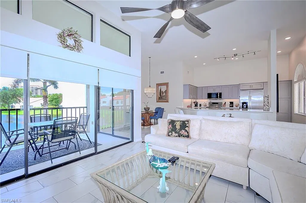 2 bed, 2.0 bath, 1350 sqft, $7,500 — Photo 1