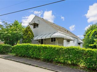 1040 Dennis Ave, Monessen, PA 15062