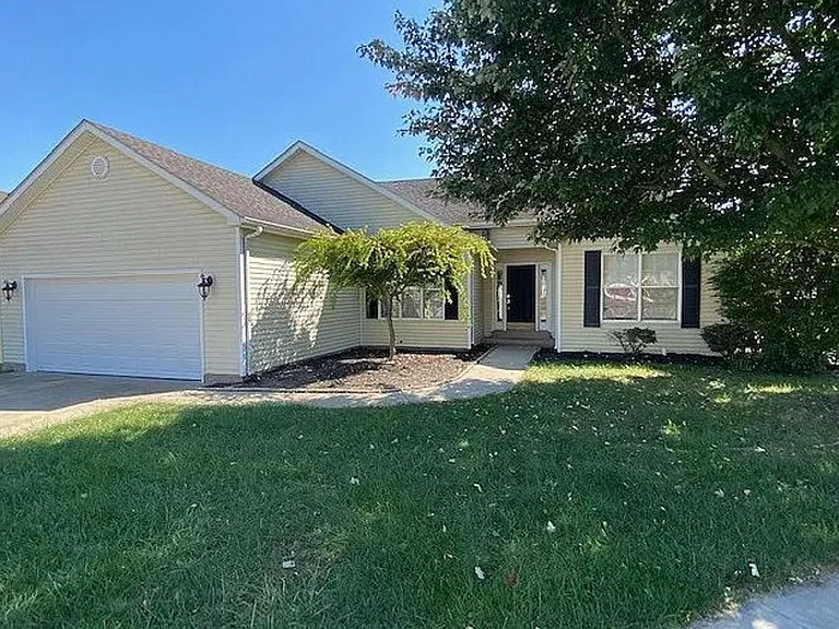 921 Corydalis Ct — Photo 1