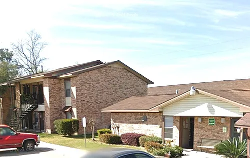 203 E Watson St Photo 1