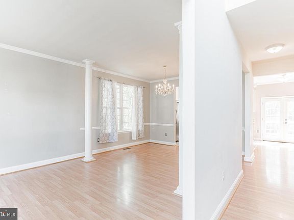 4th image of 21550 Searfoss Ct