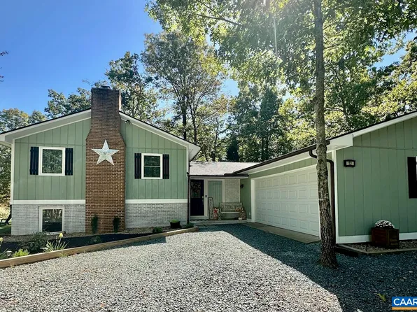 12 Highland Rd, Palmyra, VA 22963