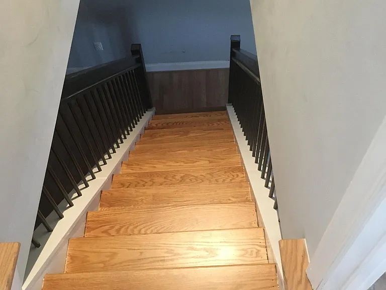 3804 Falls Rd — Photo 3