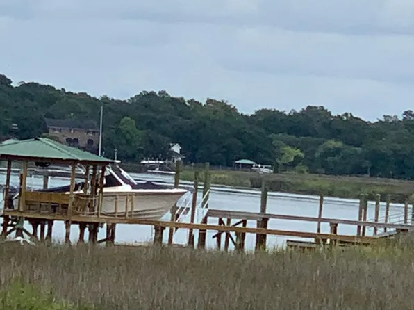 2345 Tall Sail Dr, Charleston, SC