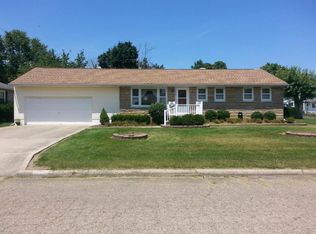 330 Lewis Rd, Circleville, OH 43113