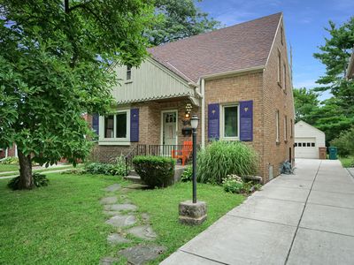 2146 W Marne Ave, Glendale, WI, 53209