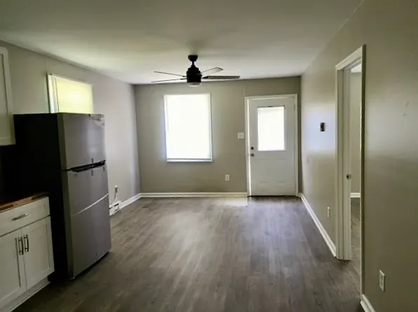 1595 Midland Trl, Covington, VA 24426