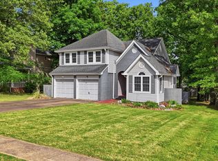 2418 Charleston Sq, Chattanooga, TN 37421