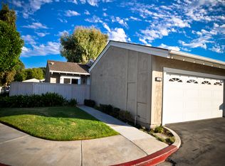 1 Acorn #86, Irvine, CA 92604