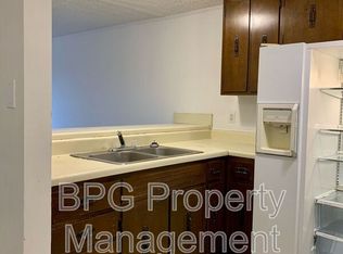 123 Circle Dr APT 4, White Sulphur Springs, WV 24986