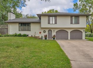 517 S Mariner Dr, Silver Lake, KS 66539