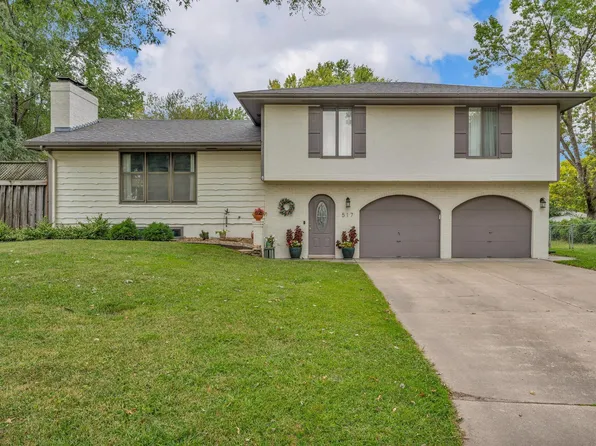 517 S Mariner Dr, Silver Lake, KS 66539