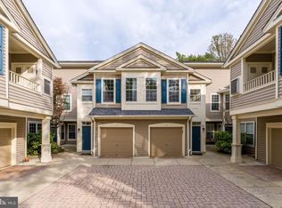 11405 Windleaf Ct #25, Reston, VA 20194