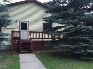 322 Crocker Ave N, Thief River Falls, MN 56701