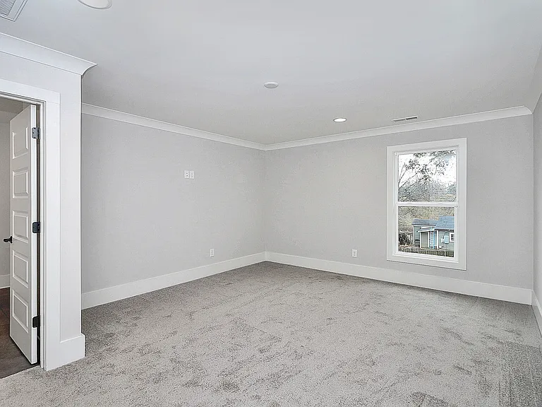 2957 Ross Ave — Photo 17