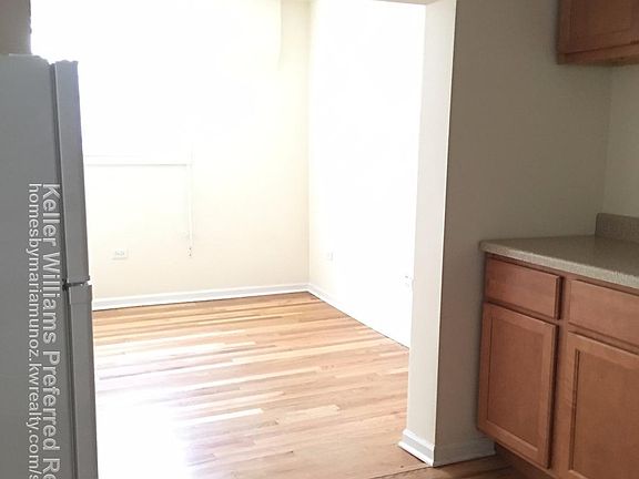 3rd image of 2640 W Superior St