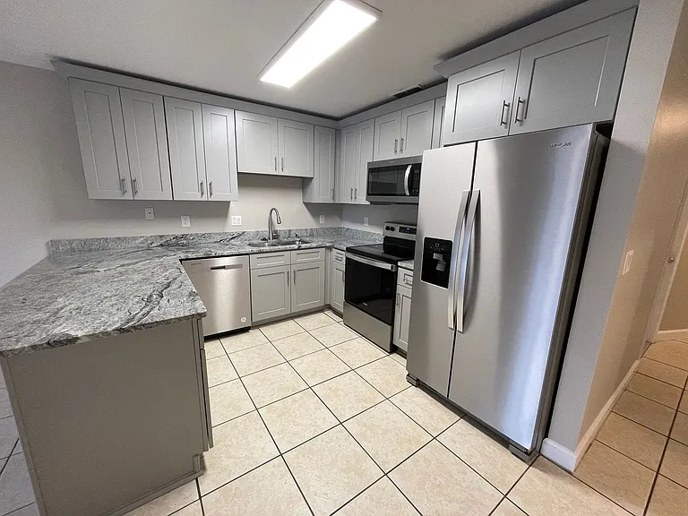 2608 Icabod Ct — Photo 5