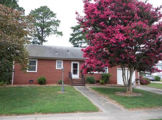 5 Johnson Rd, Hampton, VA 23664