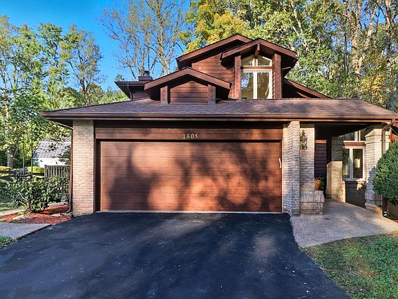 3rd image of 1803 Abbey Glen Ct