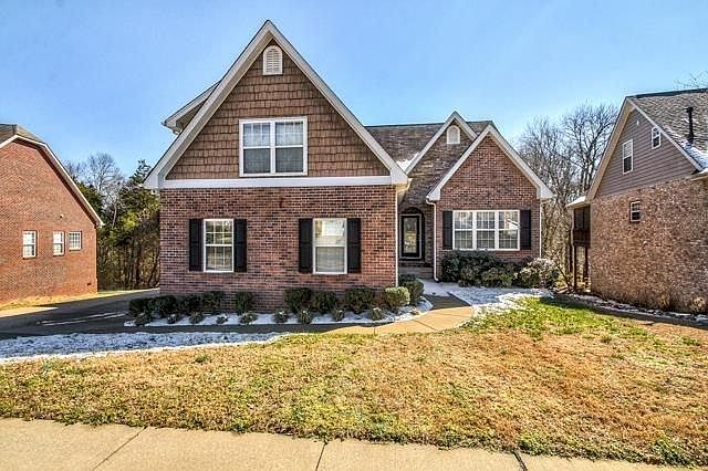 1st image of 1829 Woodland Pointe Dr