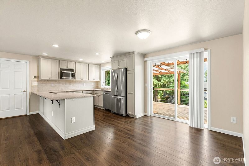 5th image of 26932 NE 152nd Street