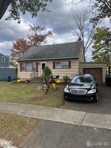 131 Martin Dr, South Plainfield, NJ, 07080